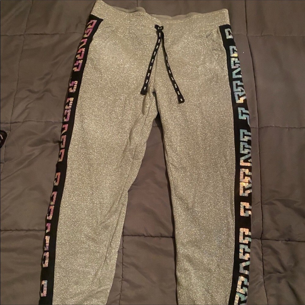 🦄✨ISO✨🦄LOOKING FOR THIS ‼️HELP ME OUT ‼️